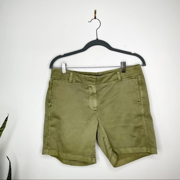 J. Crew 7" stretch chino short in olive sand size 4 - Picture 8 of 11